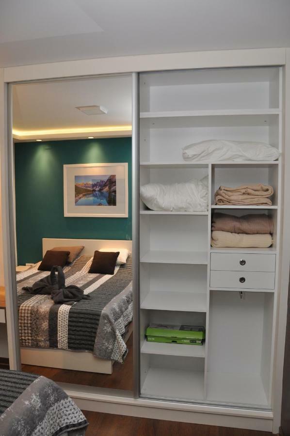 Lux Apartman Cacak Exterior photo